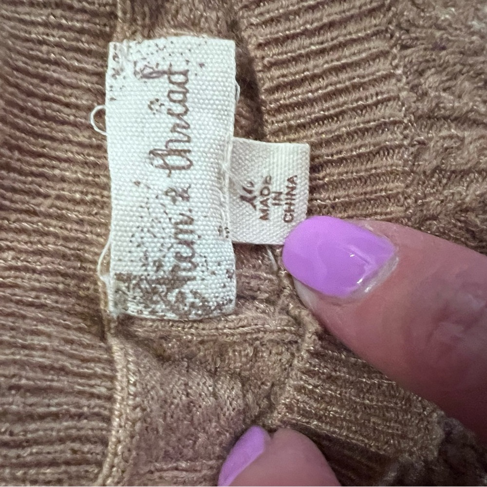 Tan Knit Sweater with ruffle sleeves from Hem & Thread size Medium - Picture 2 of 3
